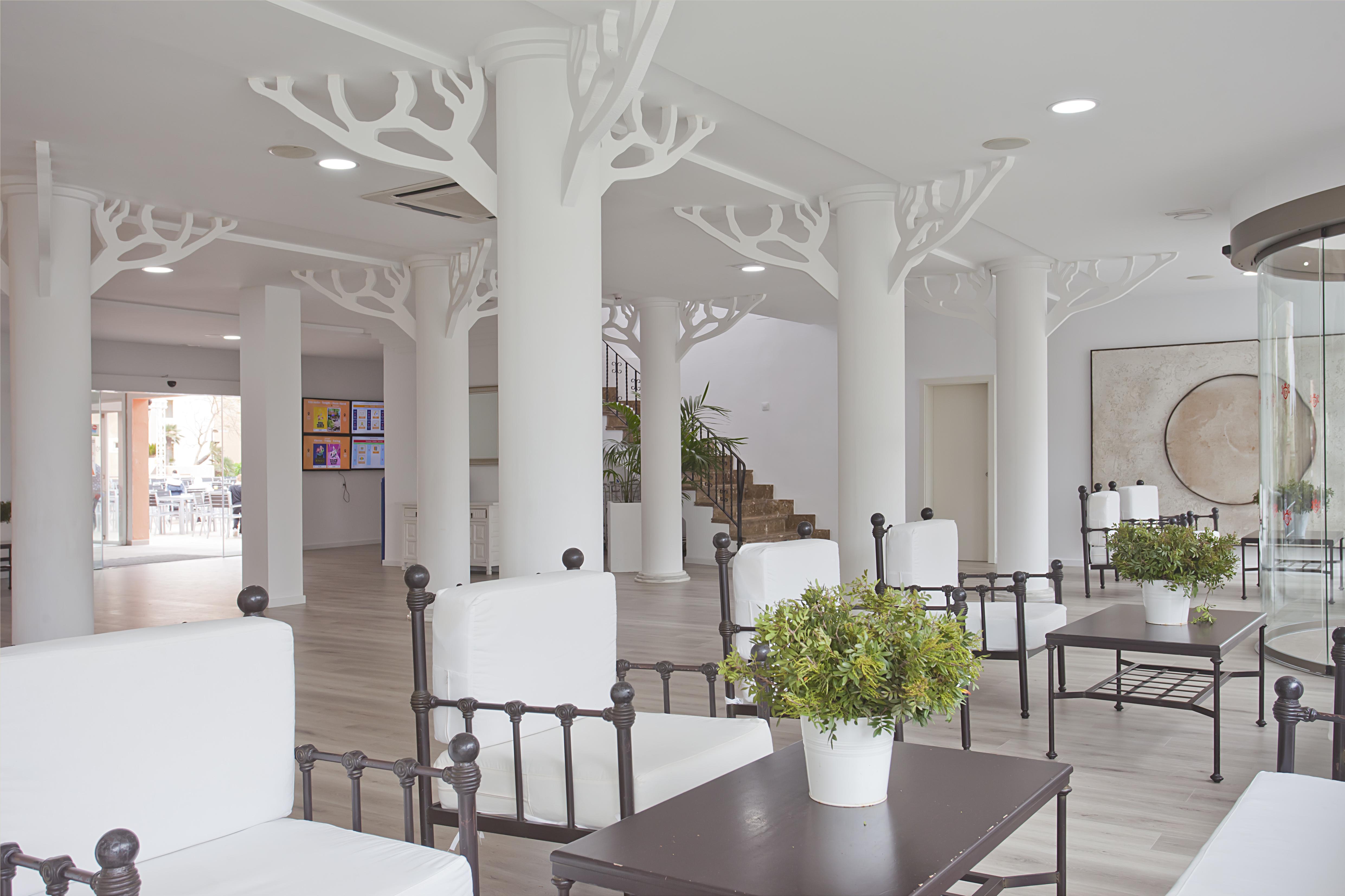 Hyb Eurocalas公寓酒店Calas de Mallorca